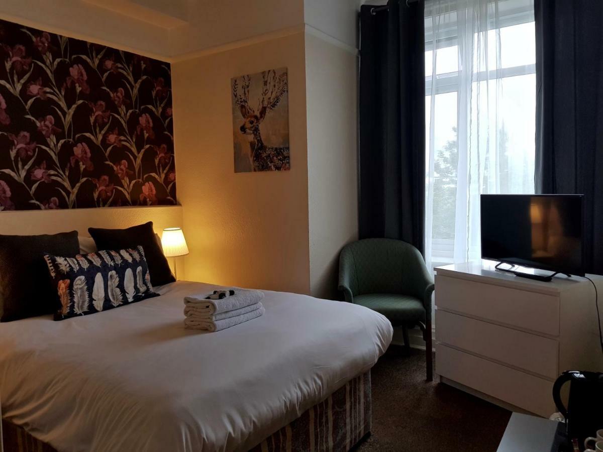 Newbury Hotel Bournemouth Buitenkant foto