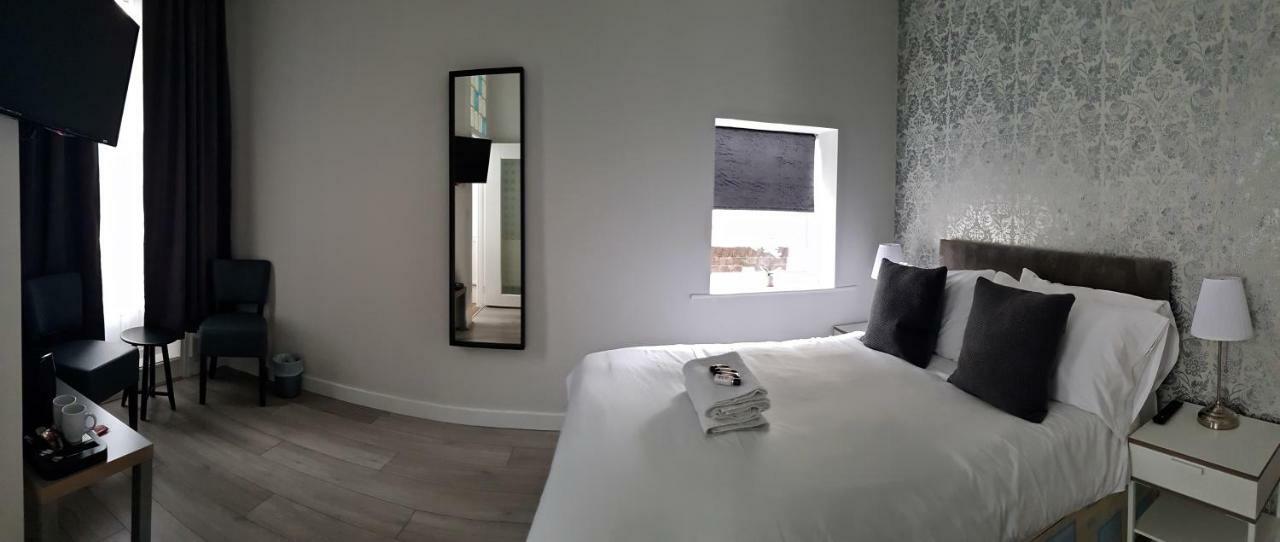 Newbury Hotel Bournemouth Buitenkant foto