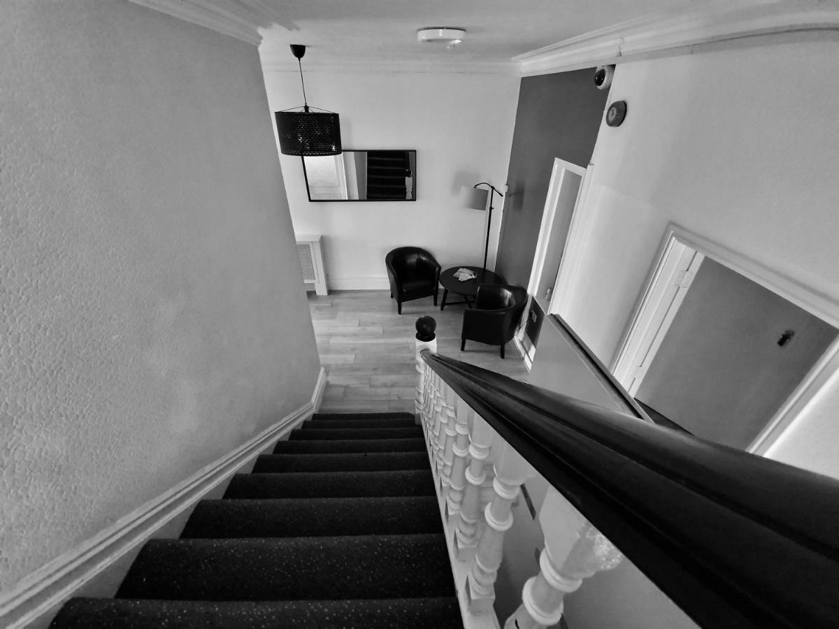 Newbury Hotel Bournemouth Buitenkant foto